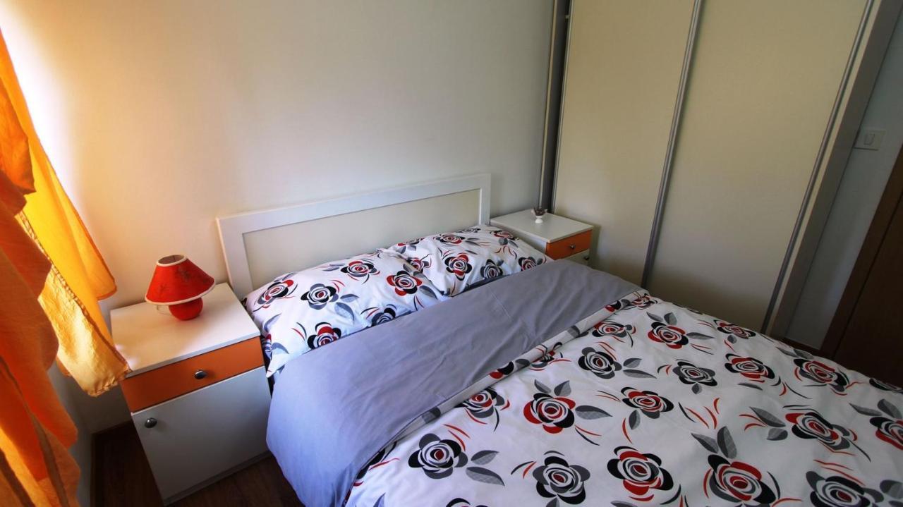 Apartments Tomislav Malinska Ngoại thất bức ảnh